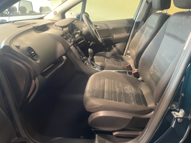Slideshow Image 9